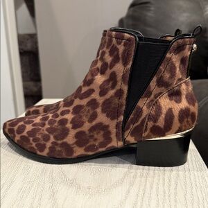 Nine West Brown Leopard Ankle Booties